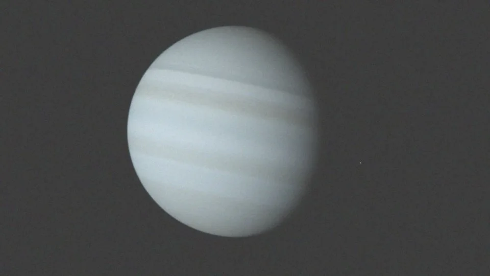 Dlaczego Uran jest nazywany gazowym gigantem w kontekście swojego roku?